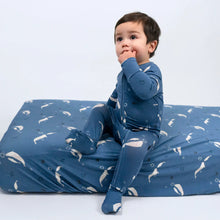 Load image into Gallery viewer, Belan.J Baby Boys Zipper Sleeper - Beluga
