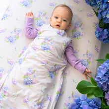 Load image into Gallery viewer, Belan.J Printed Sleep Bag-Hydrangeas (0.5 TOG)
