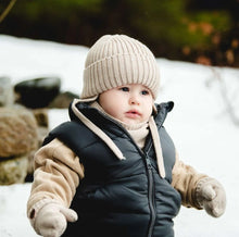 Load image into Gallery viewer, Calikids Ribbed Knit Hat
