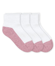 Load image into Gallery viewer, Jefferies Socks Boys Smooth Toe Sport Quarter Socks - 3 Pack
