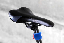 Load image into Gallery viewer, Yes Designs LED Bike Lights
