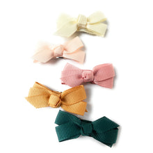 Load image into Gallery viewer, Baby Wisp Chelsea Bow Clips - 5 PK
