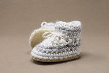 Load image into Gallery viewer, Padraig Cottage Baby Slipper
