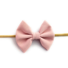 Load image into Gallery viewer, Baby Wisp Fanny Bow
