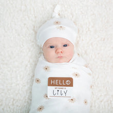 Load image into Gallery viewer, Lulujo Hello World Blanket and Knotted Hat

