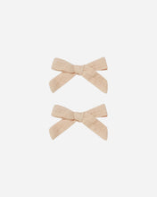Load image into Gallery viewer, Rylee + Cru Bow With Clips - Set of 2
