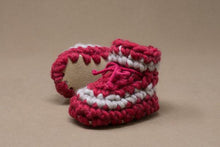 Load image into Gallery viewer, Padraig Cottage Newborn Slippers
