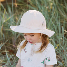 Load image into Gallery viewer, Jan &amp; Jul Gro-With-Me® Cotton Floppy Hat
