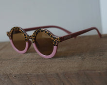 Load image into Gallery viewer, Shore Apparel Beach Bum Sunglasses
