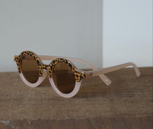 Load image into Gallery viewer, Shore Apparel Beach Bum Sunglasses
