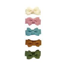 Load image into Gallery viewer, Baby Wisp Tuxedo Bow Snap Clips - 5Pk
