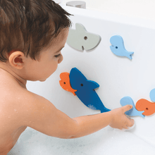 Load image into Gallery viewer, Quut Shark Soft Foam Bath Puzzle
