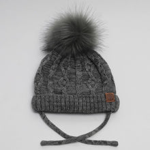Load image into Gallery viewer, Calikids Cotton Knit Pom Pom Hat
